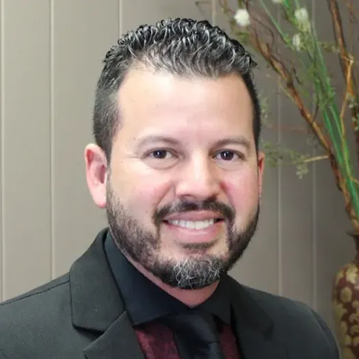 Pierre-Rojas-DO-headshot-square